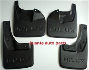 Bilstänkskärmar för Toyota Hilux Revo 2015 2WD modell 76621-0K140 76622-0K140 76625-0K240 76626-0K240